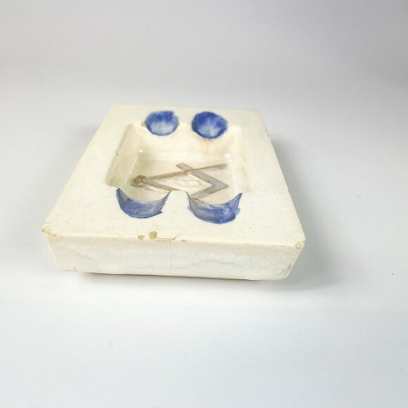 Vintage Rectangular HandPainted Ceramic Ashtray Freemasons Masonic Lodge - Picture 5 of 7